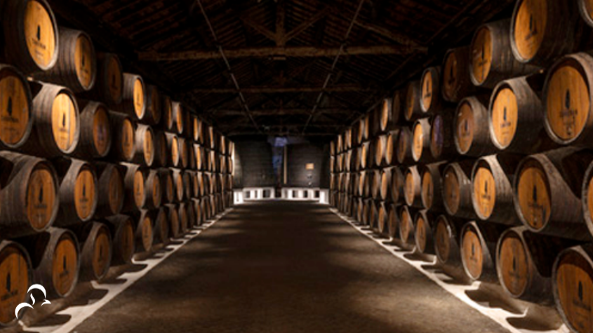 Por qué las Bodegas de Vino de Oporto son en Gaia?